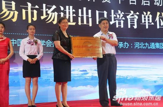 五金品牌展会遇冷反转：资深设计团队如何救场获客
